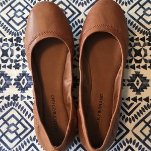 NEW Lucky Brand Emmie Bourbon flats | Cognac Brown